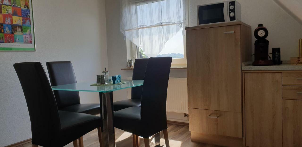 Ferien- Messewohnung Naehe Koeln-Messe Flughafen Bonn เริสราท ภายนอก รูปภาพ